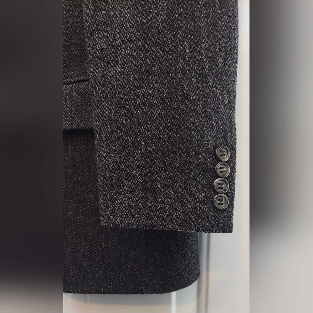 J CREW MEN'S BLACK-GRAY HERRINGBONE WOOL 3-BUTTON TWEED SPORTS JACKET SIZE 40R - Picture 3 of 9